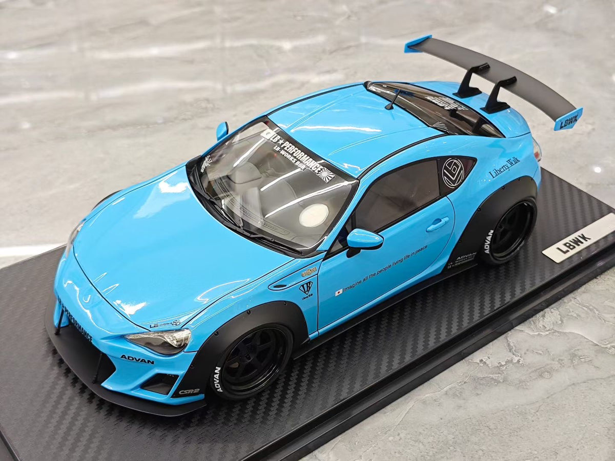 IG Toyota 86 LB-Nation Works Widebody 1:18 Resin Model