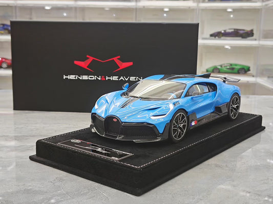 HH Model 1/18 Bugatti Divo Supercar