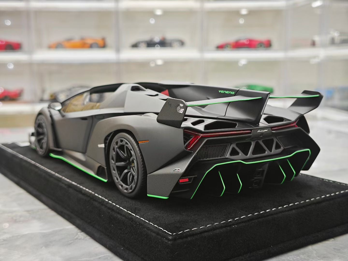 HH Model 1/18 Lamborghini Veneno Roadster
