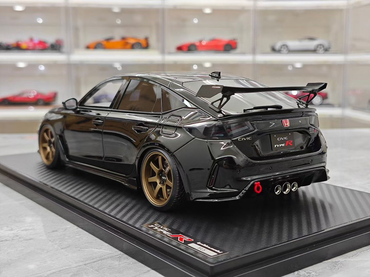 IG Honda Civic Type R (FL5) 1:18 Resin Model (IG3936)