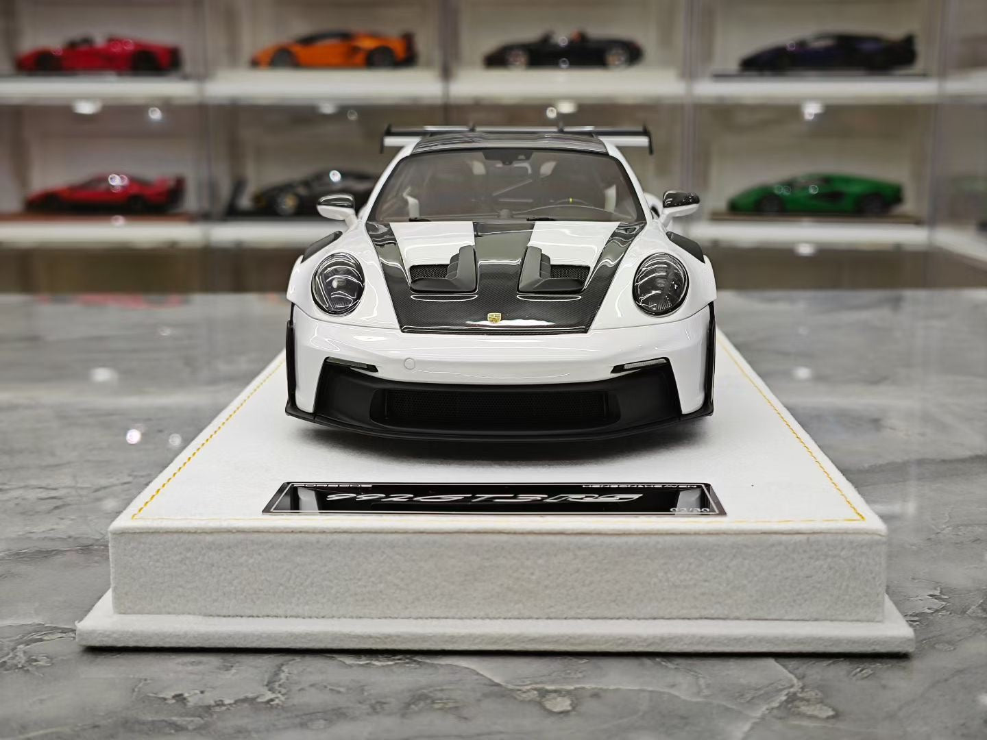 HH Model 1/18 Porsche 992.1 GT3 RS