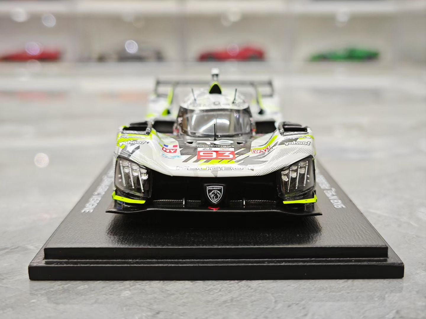 SPARK 1/43 2025 Le Mans, Peugeot 9X8, Total Racing Team