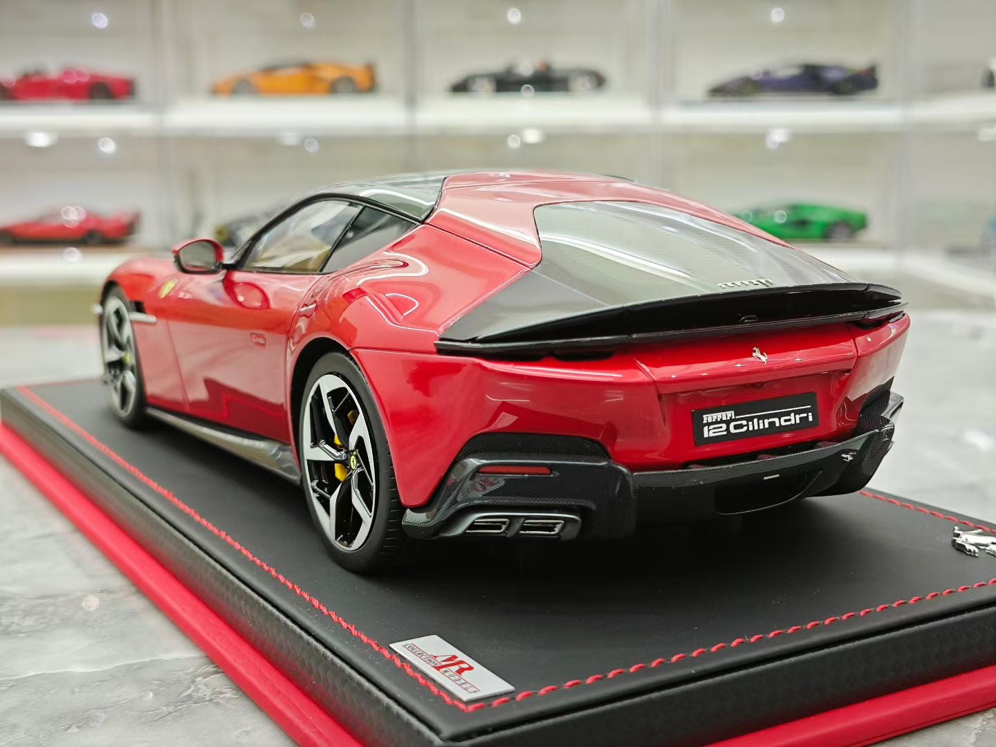 MR 1/18 Ferrari 12 Cilindri Ferrari Hardtop