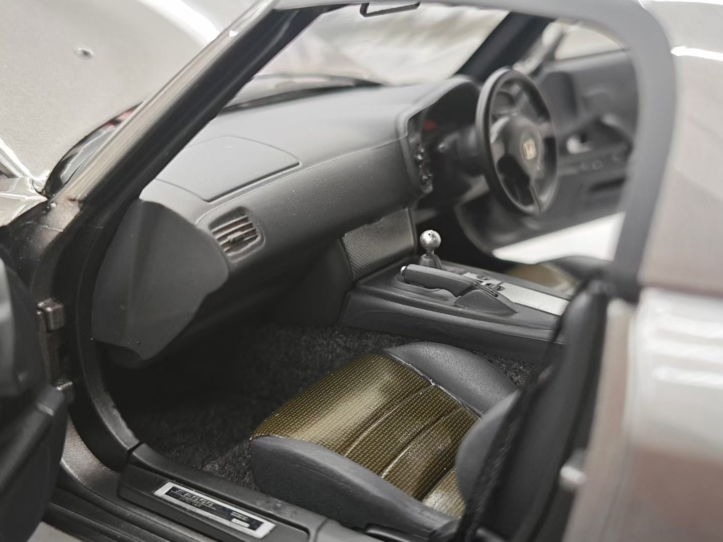 MOTORHELIX 1/18 Honda S2000 TYPE S