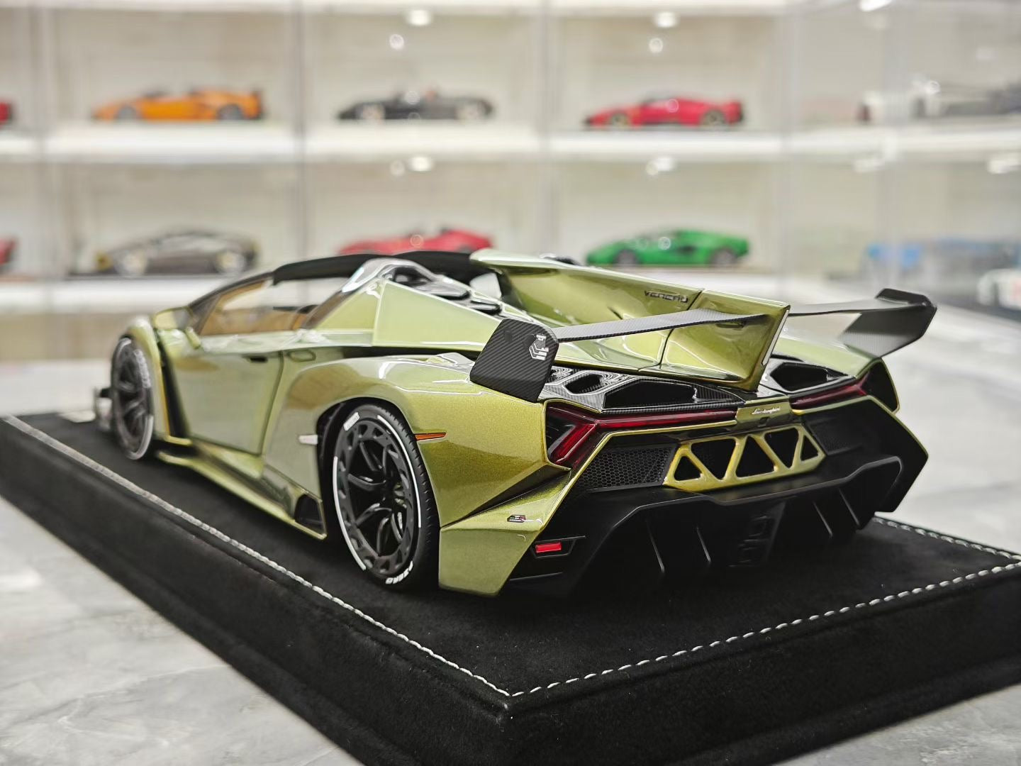 HH Model 1/18 Lamborghini Veneno Roadster