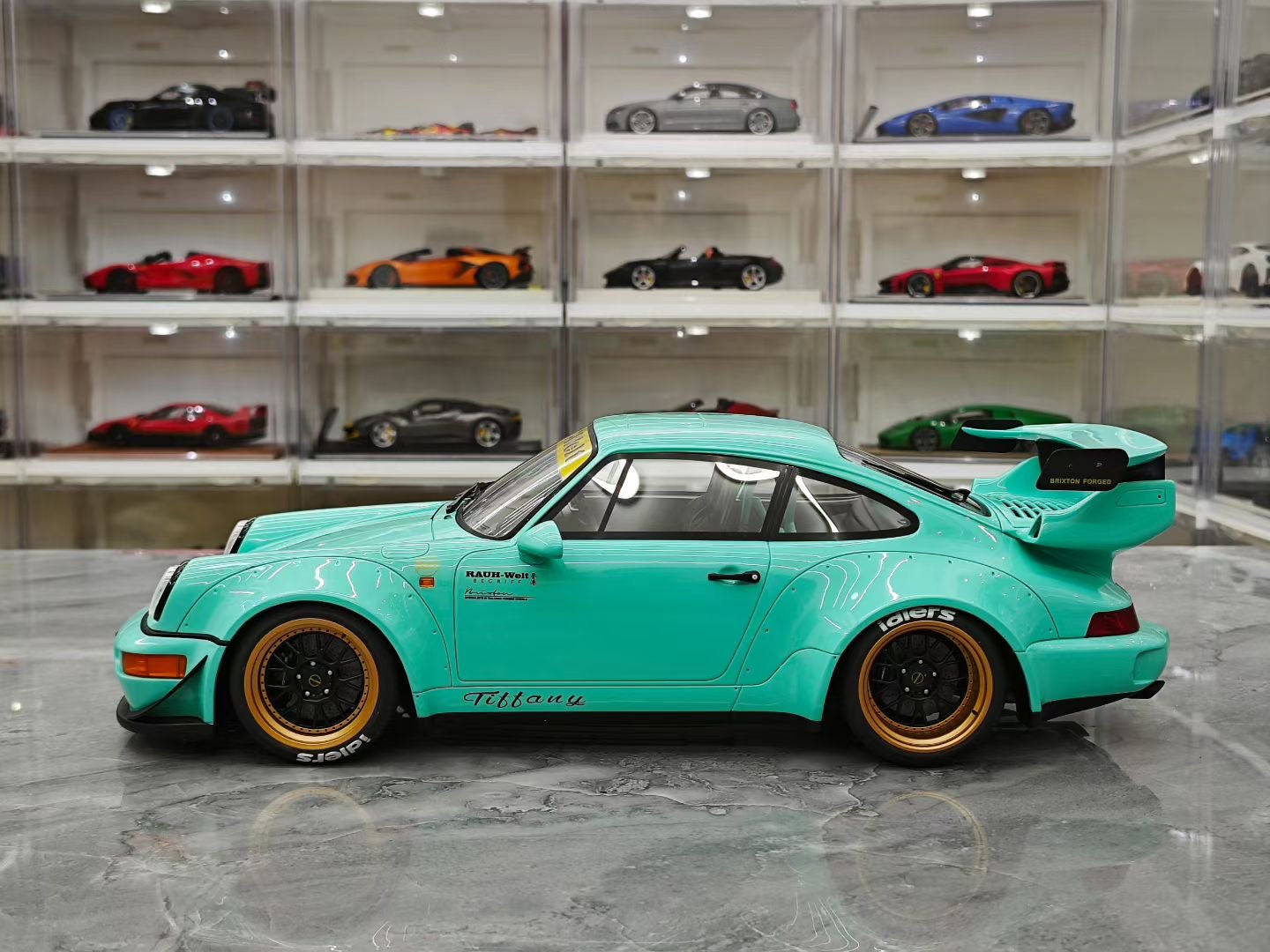 GT Spirit 1/12 Porsche 964 RWB Widebody