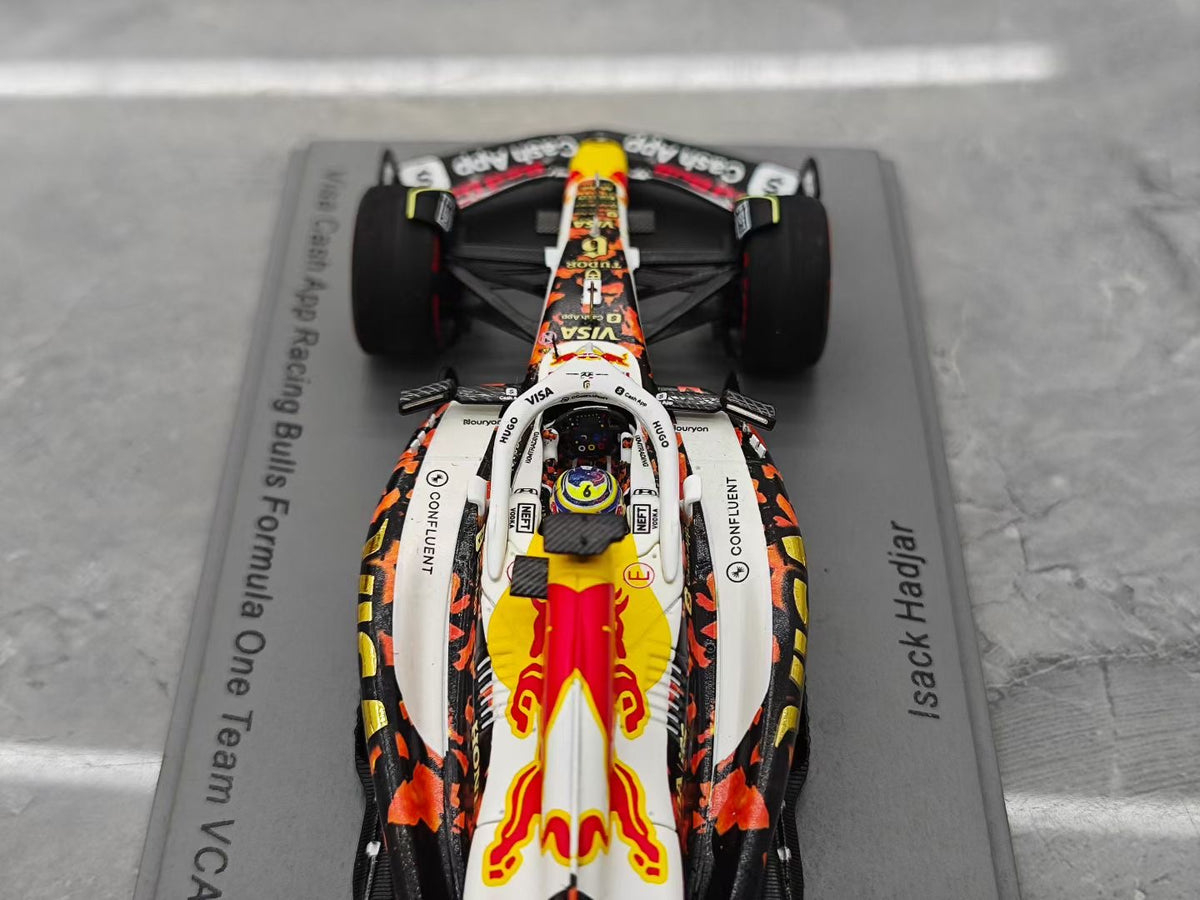 SPARK 2025 US GP – RB Team (Hadjar/Lawson) – F1 1:43 Scale –