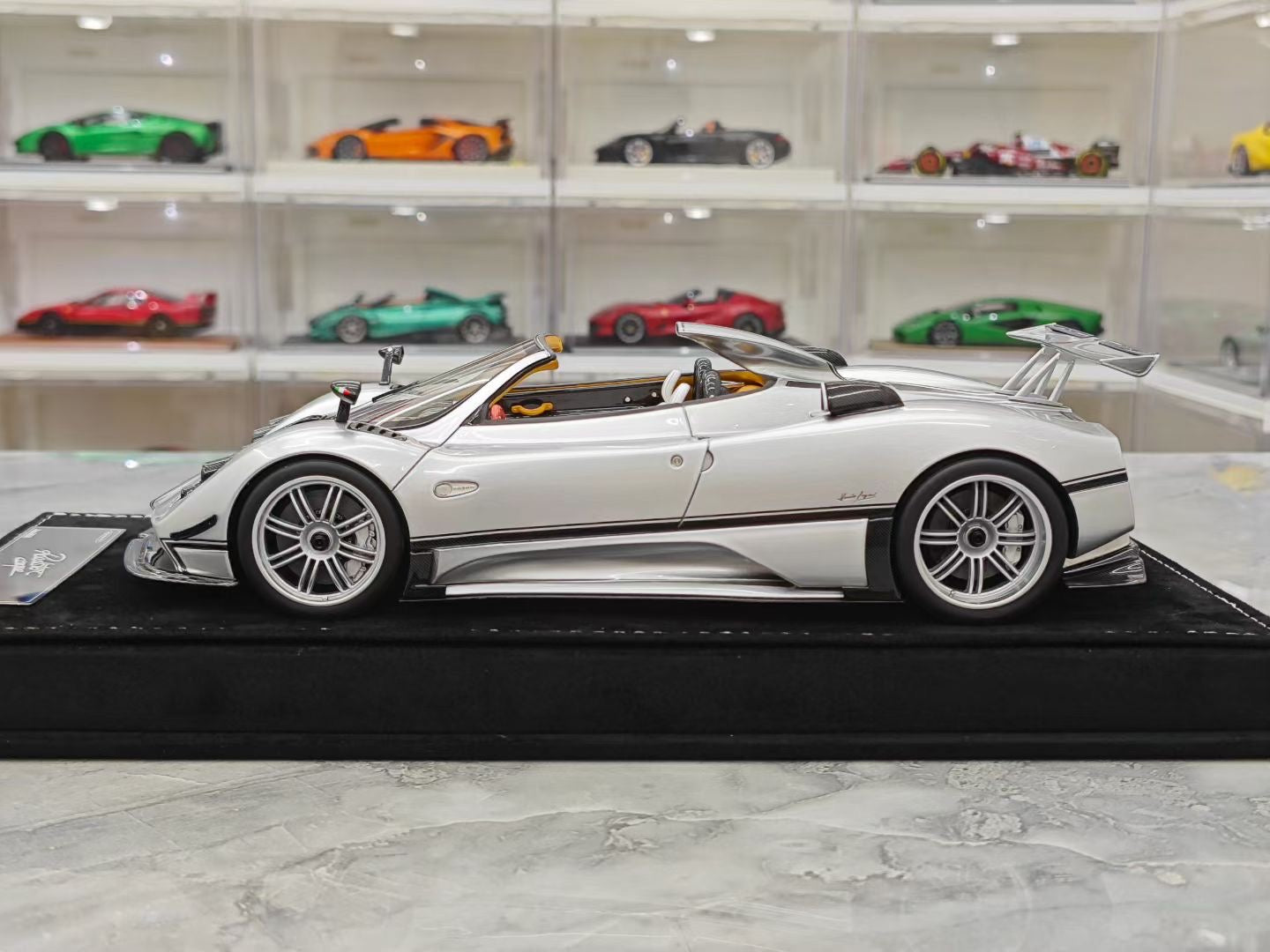 HH Model 1/18 Pagani Zonda Cinque