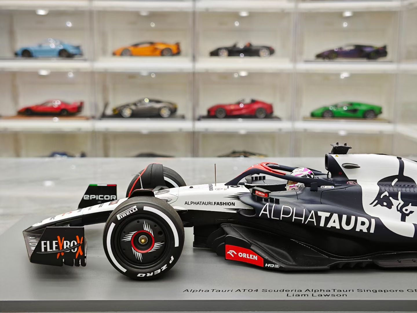 Spark 1/18 2023 Dutch Grand Prix AlphaTorri AT04 Liam Rawson F1