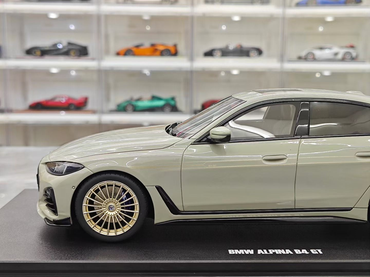 GT Spirit 1/18 BMW ALPINA B4 GT (Resin)