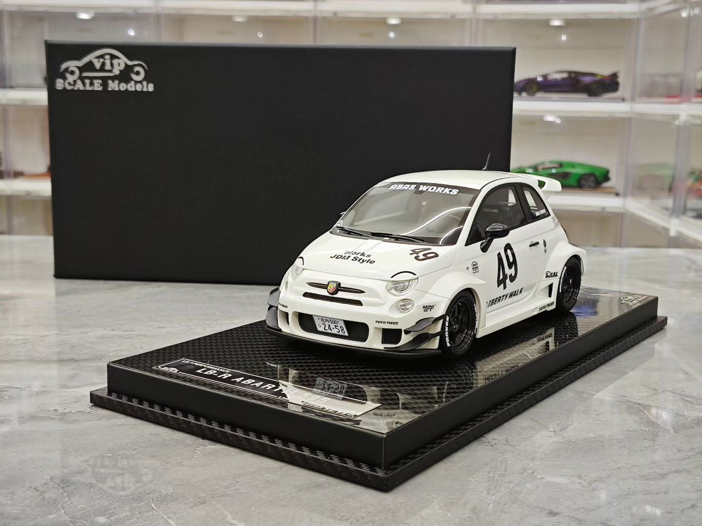 VIP 1/18 Abarth 595 LB Widebody