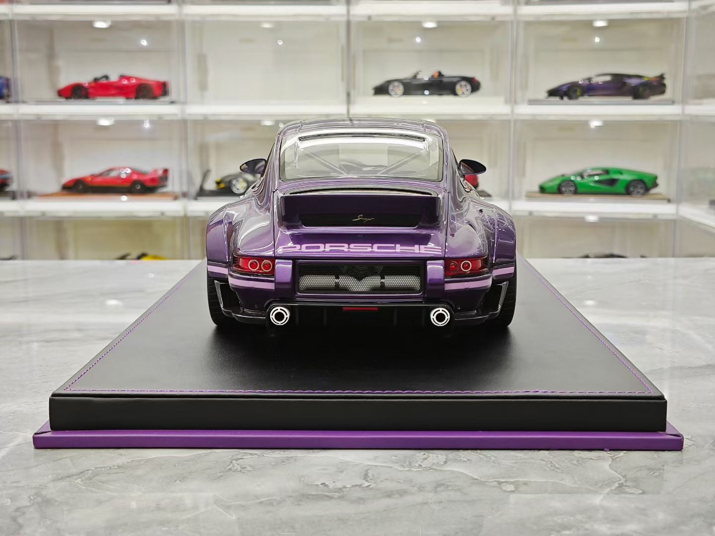 IVY 1/12 Porsche 911 Singer DLS