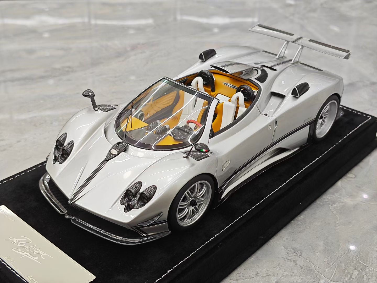 HH Model 1/18 Pagani Zonda Cinque