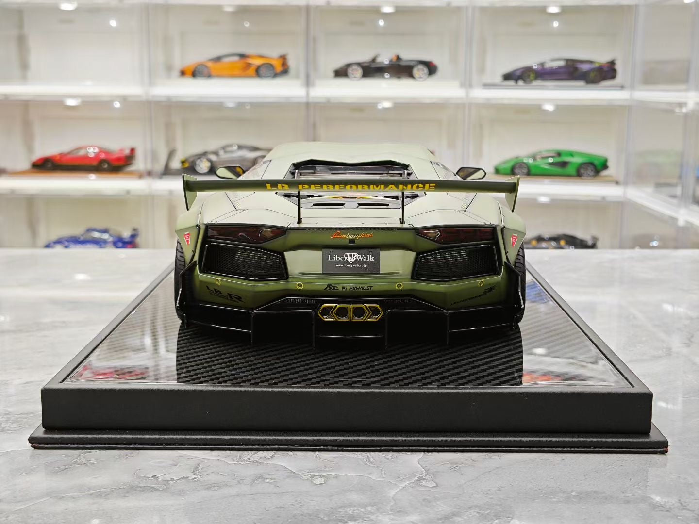 DG 1/12 Lamborghini Aventador 2.0 LB