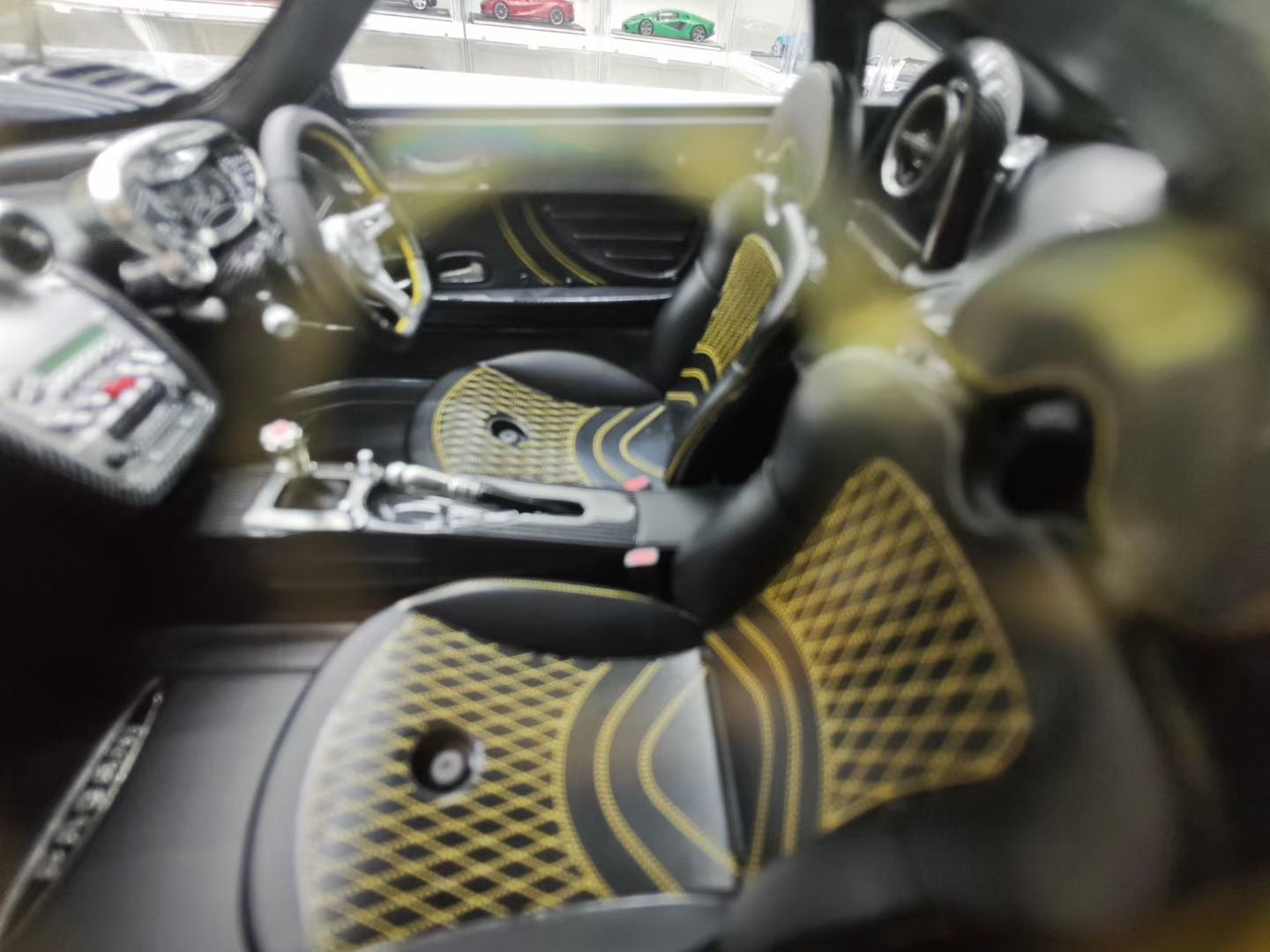 HH Model 1/18 Pagani Zonda 760