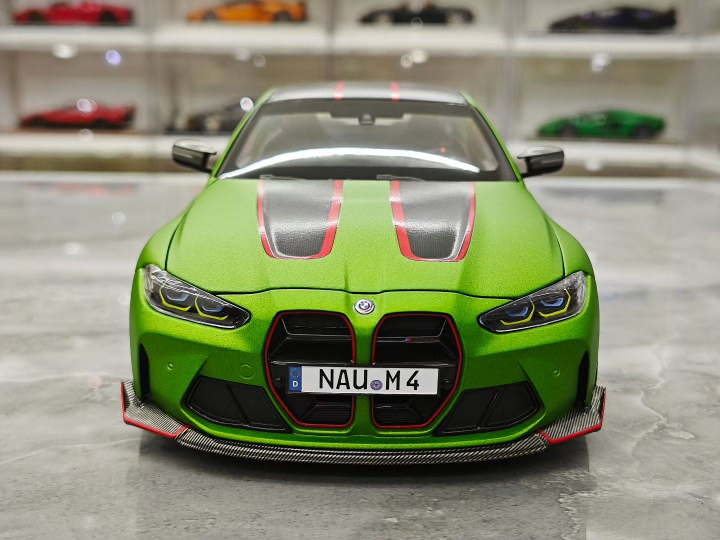 MINICHAMPS  1/18 BMW M4 CSL Alloy