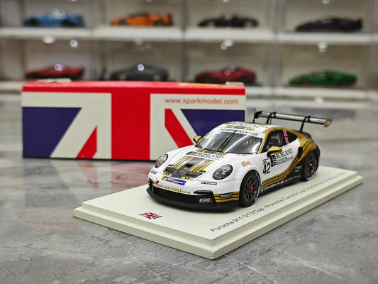 SPARK 1/43 2024 Carrera Cup Porsche 911 GT3 CUP No. 8