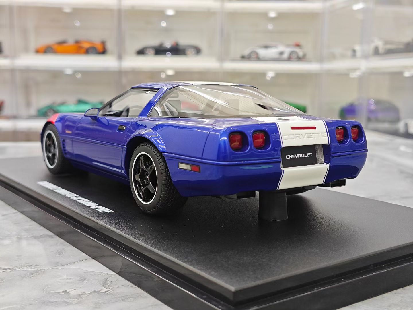GT Spirit 1/18 Chevrolet Corvette C4 Resin