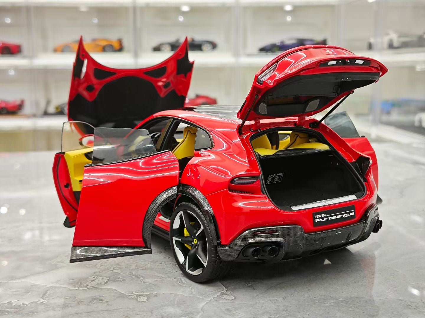 BBR 1/18 Ferrari FUV Purosangue (with sunroof)