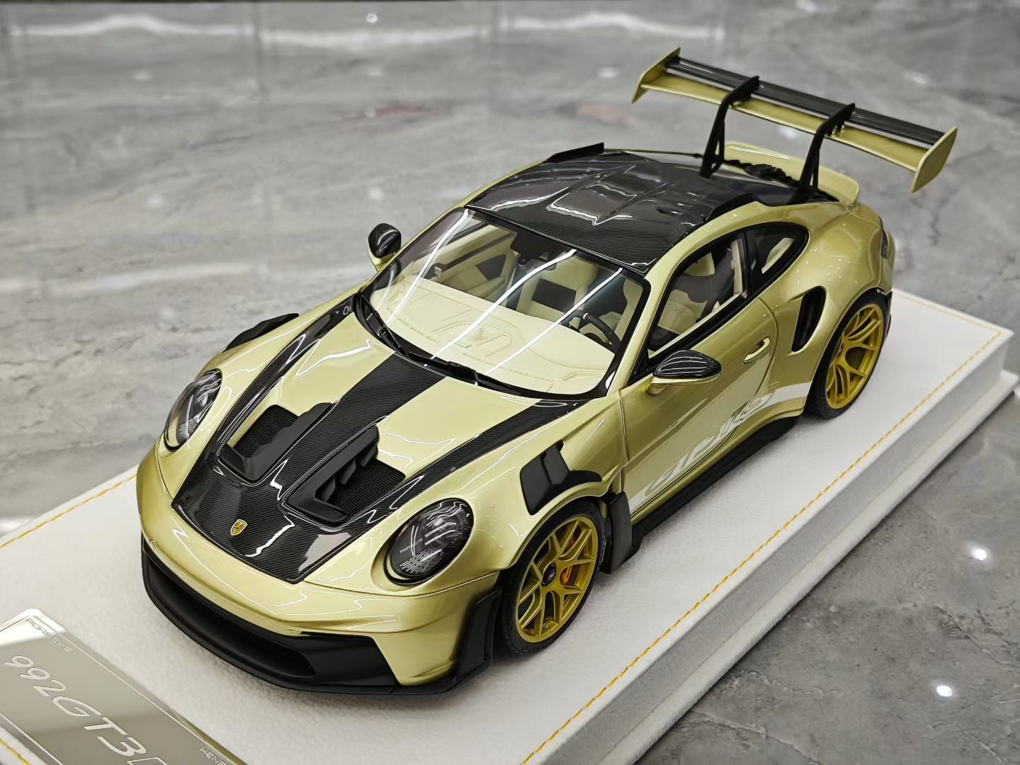 HH Model 1/18 Porsche 992.1 GT3 RS