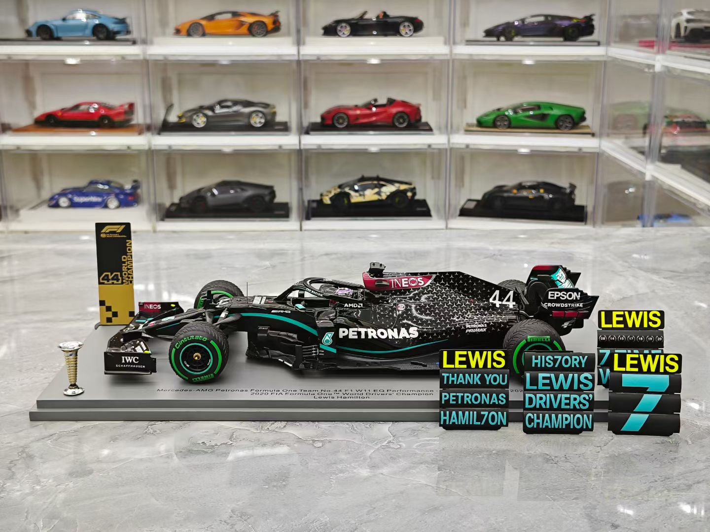 SPARK 1/18 2020 Türkiye W11 Hamilton 7-time champion
