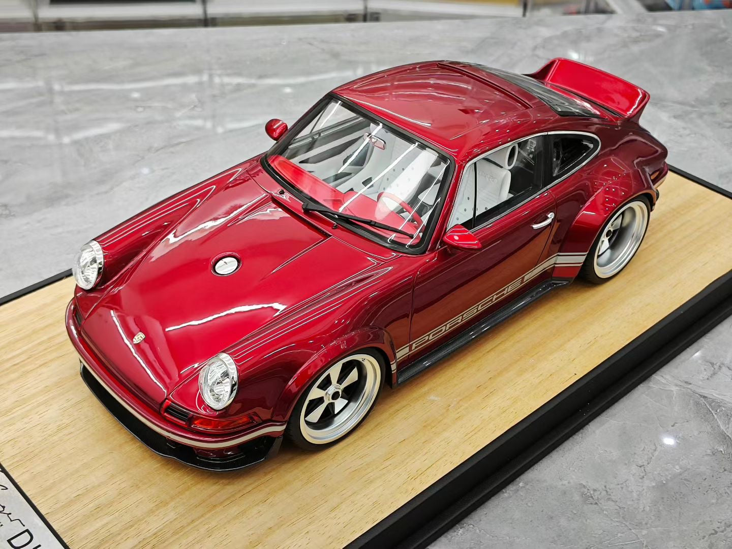 IVY 1/12 Porsche 911 Singre DLS