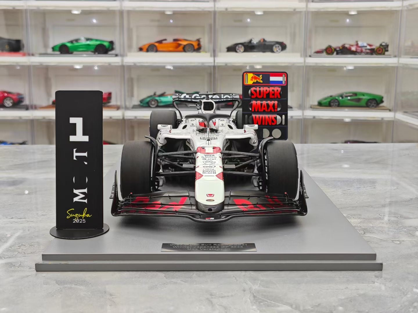 Spark 1/12 2025 Japanese Grand Prix GP Victory Verstappen F1