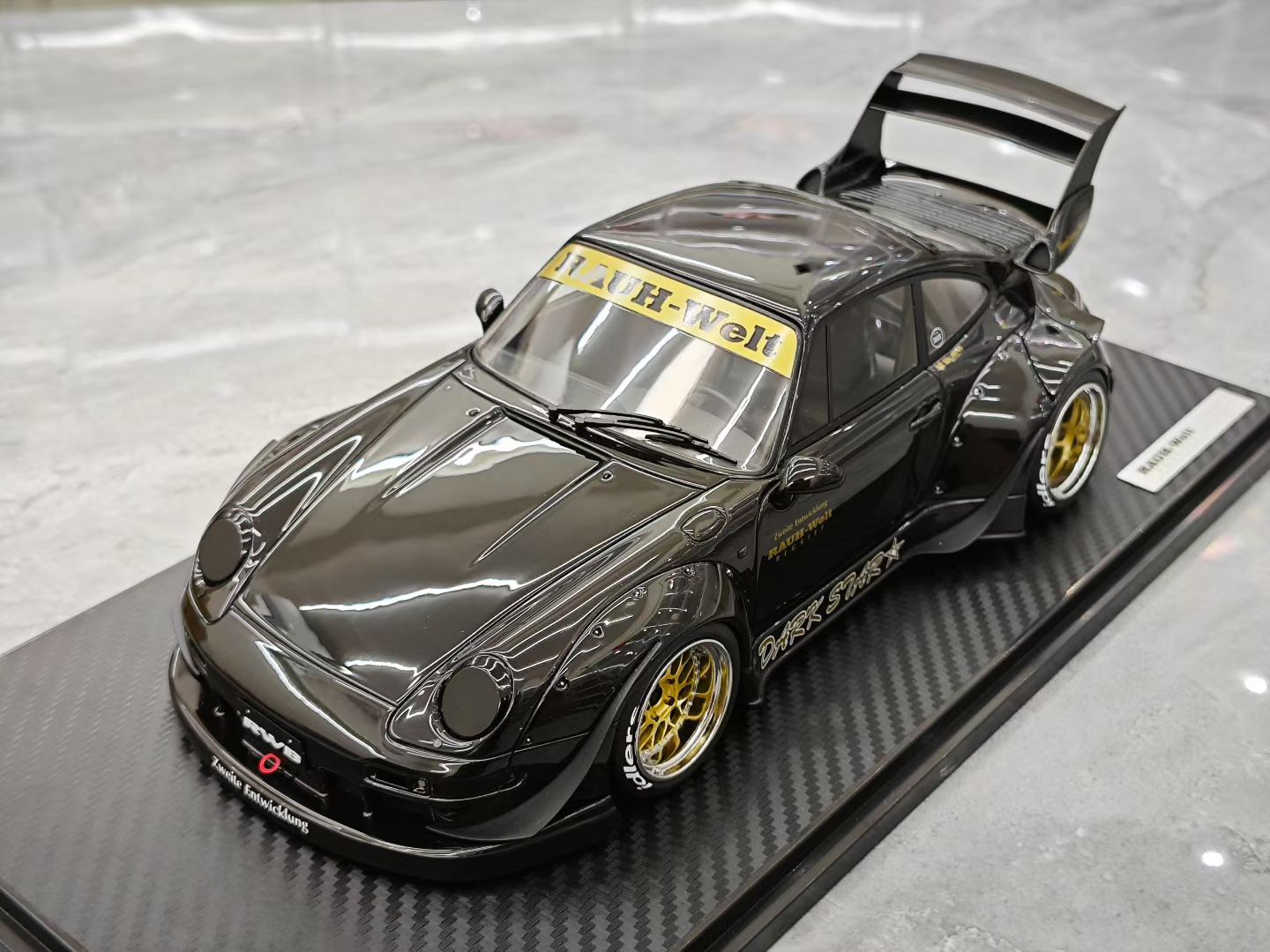 IG 1/18 Porsche 993 RWB JDM Widebody
