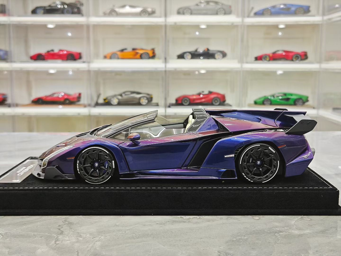 HH Model 1/18 Lamborghini Veneno Roadster