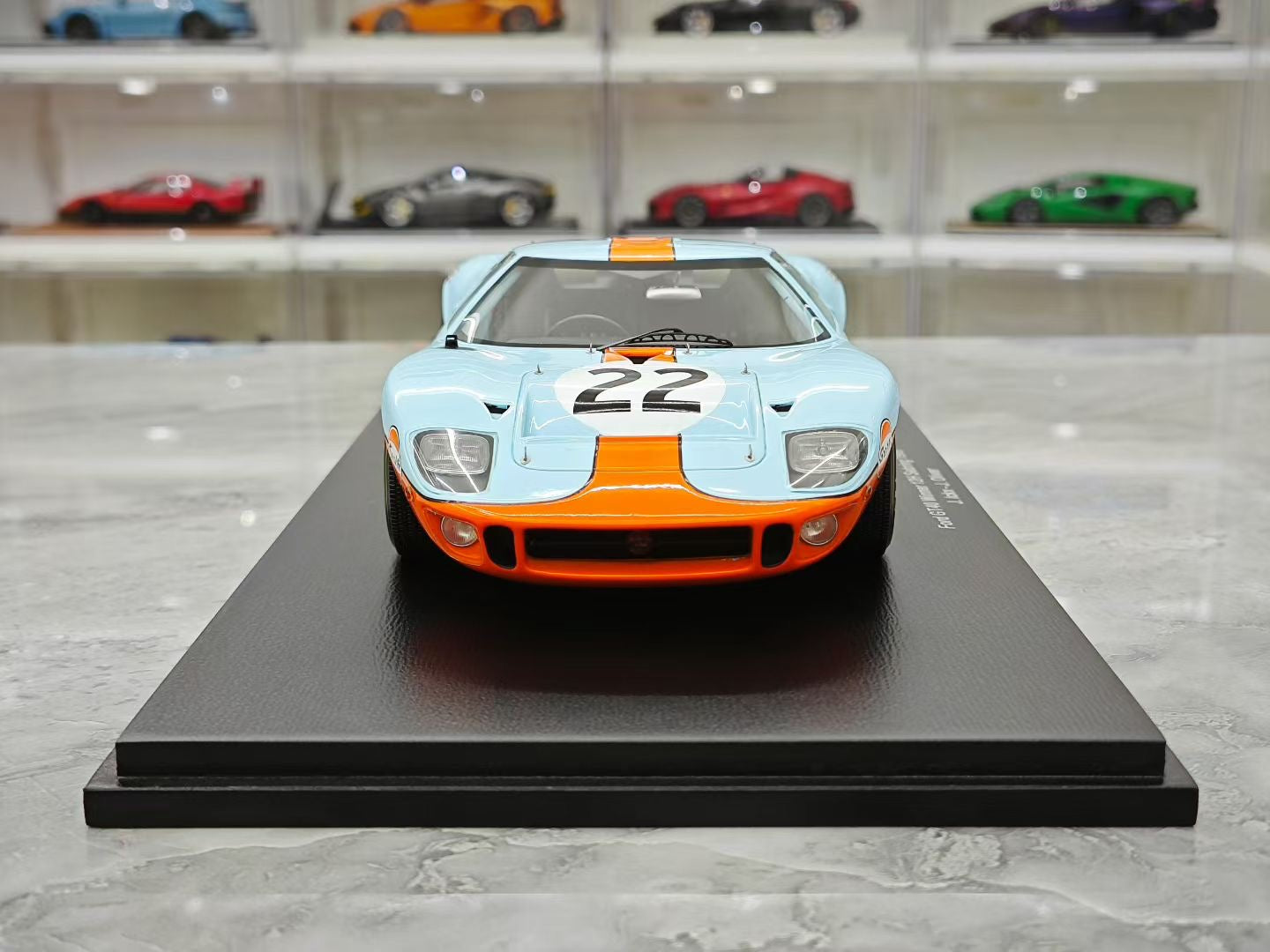 Spark 1/18 1969 Le Mans Sebring Endurance Race Victory Ford GT40