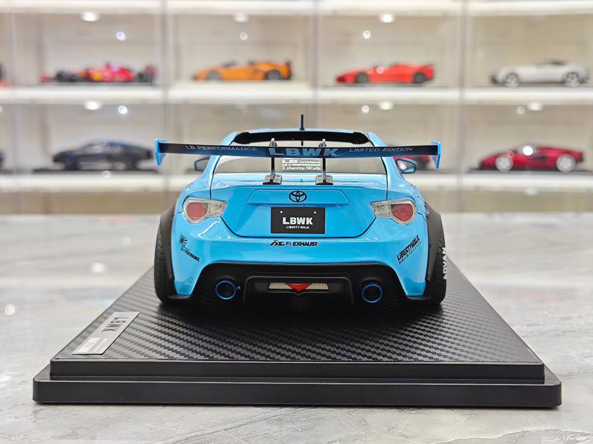 IG Toyota 86 LB-Nation Works Widebody 1:18 Resin Model