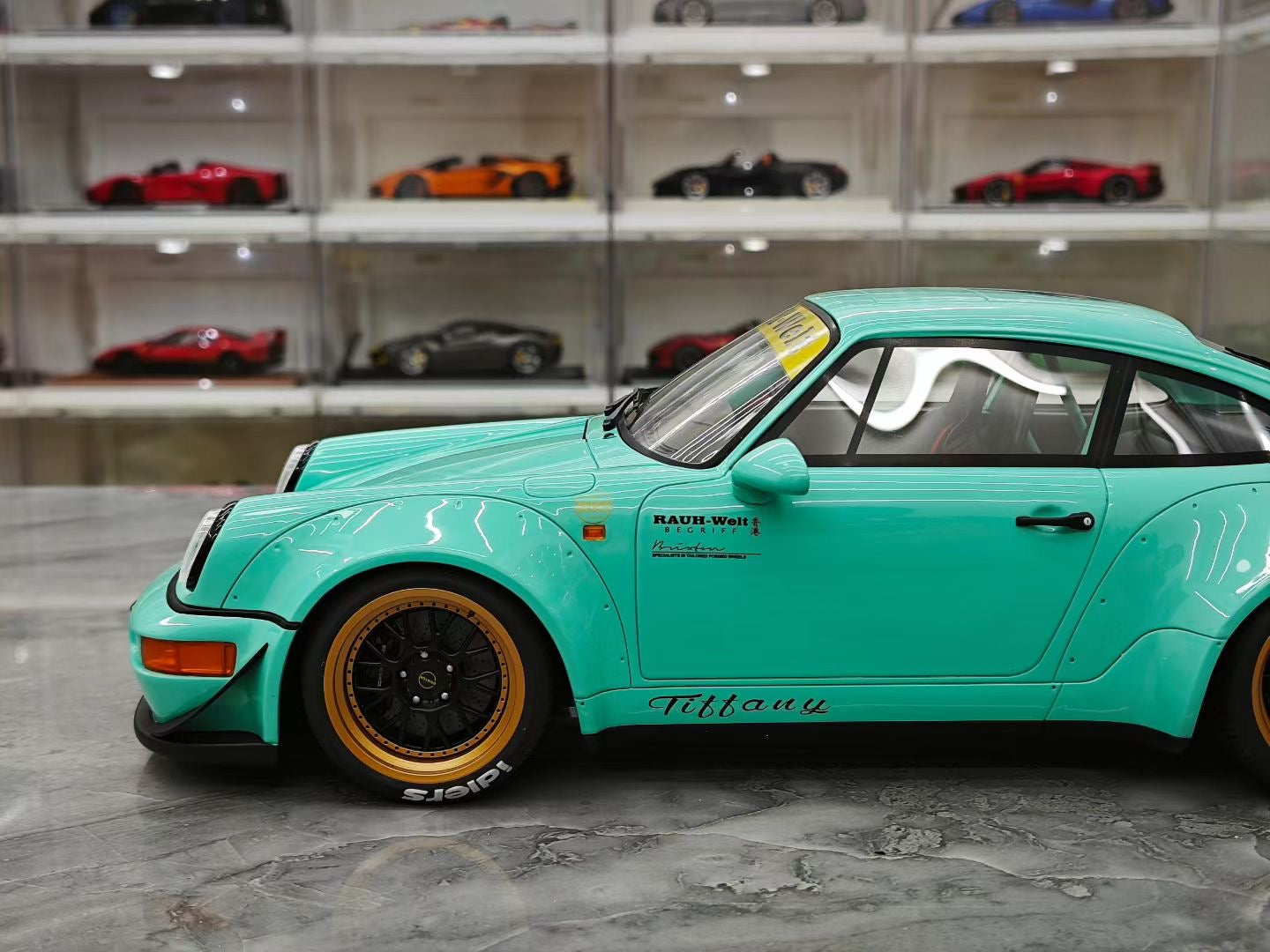 GT Spirit 1/12 Porsche 964 RWB Widebody
