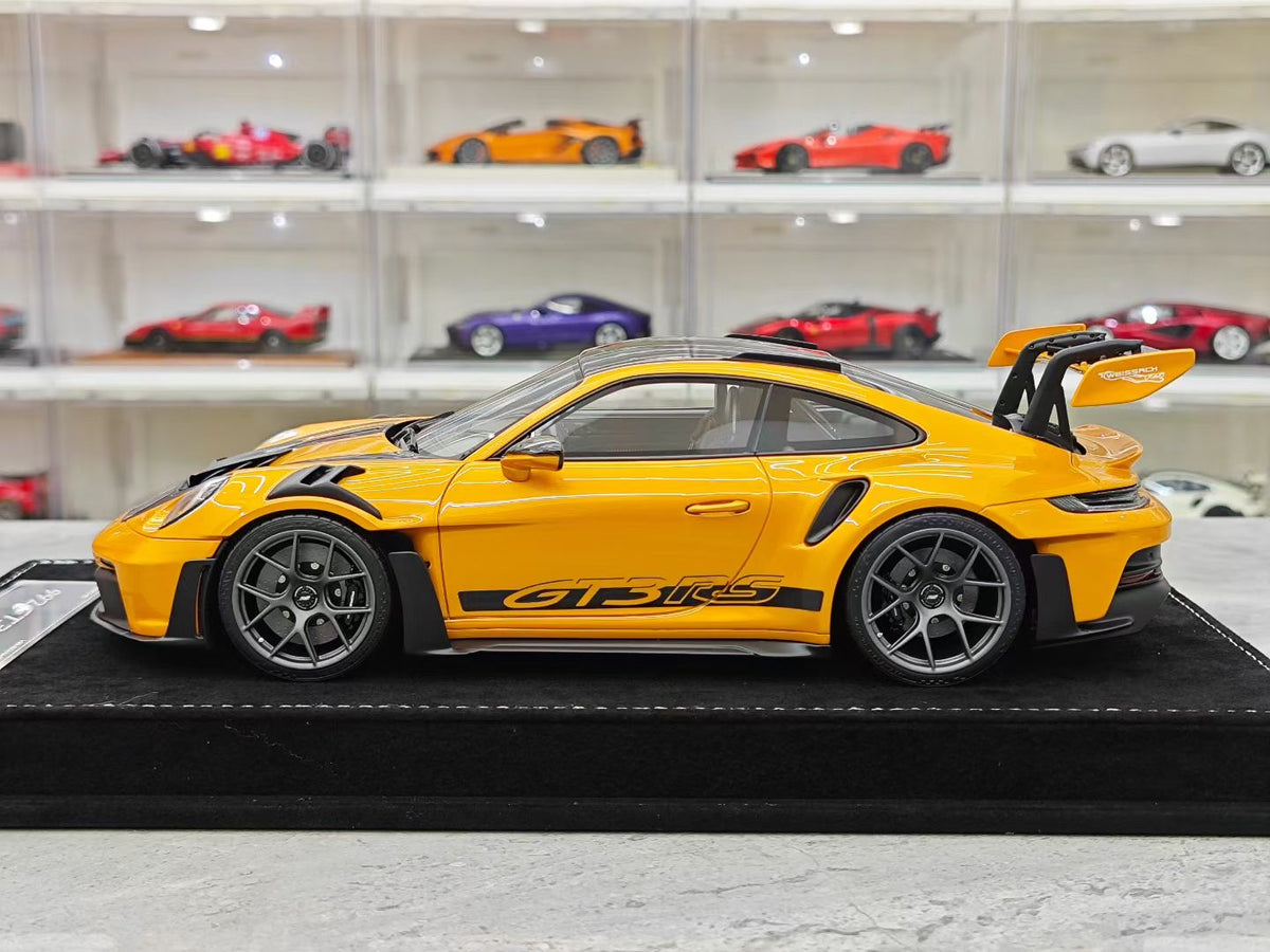 HH Model Porsche 992.1 GT3 RS 1:18 Resin Model