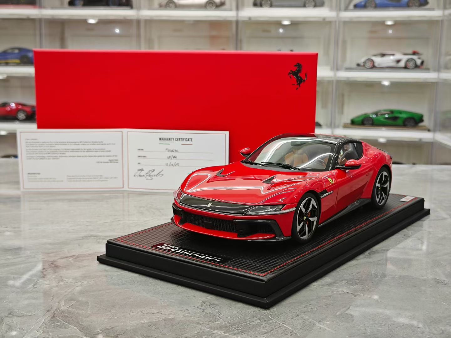 MR 1/18 Ferrari 12 Cilindri