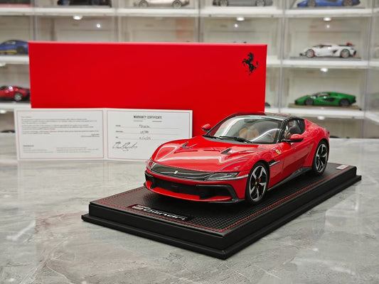 MR 1/18 Ferrari 12 Cilindri