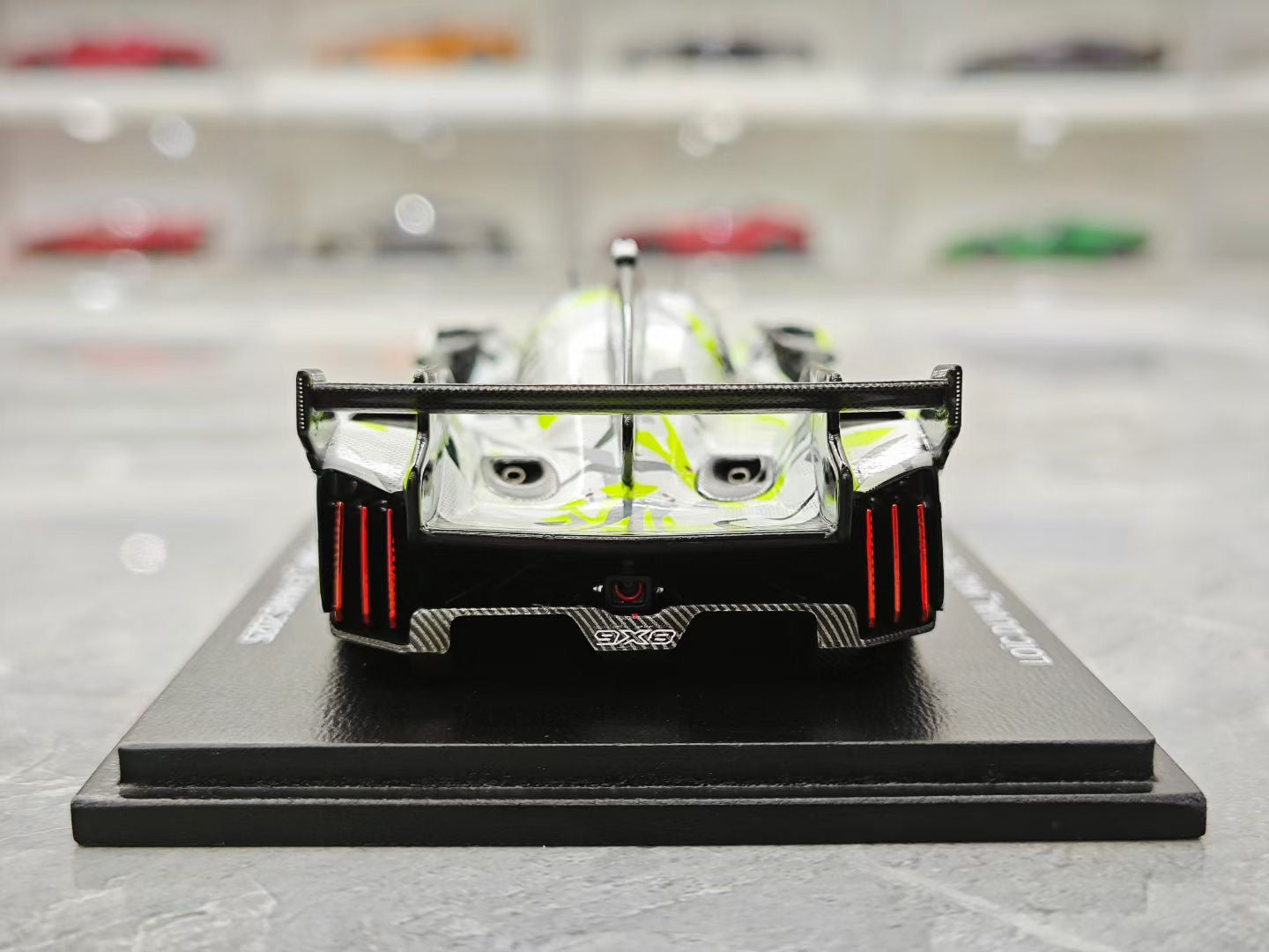 SPARK 1/43 2025 Le Mans, Peugeot 9X8, Total Racing Team