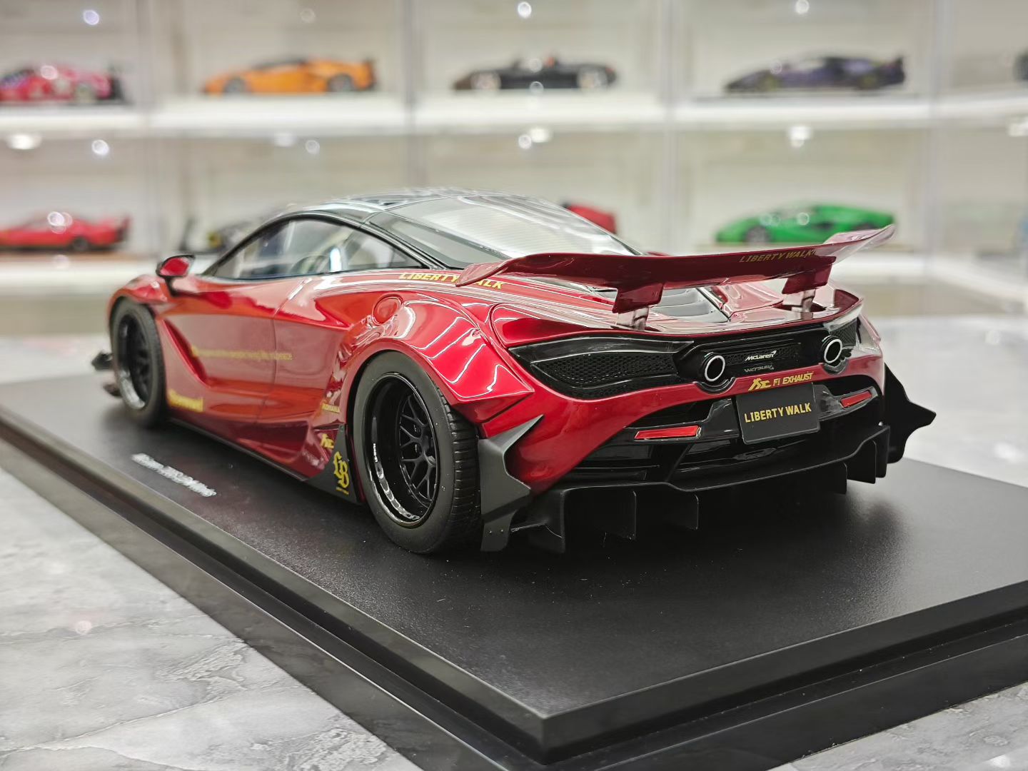 Topspeed 1/18 McLaren 720S LB Resin Model