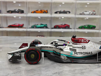 Minichamps 1:18 2022 Spanish Grand Prix W13 – Russell (F1 Diecast)