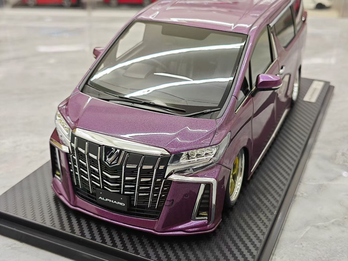 IG Toyota Alphard (H30W) Limited Edition Resin Model (1:18 Scale)