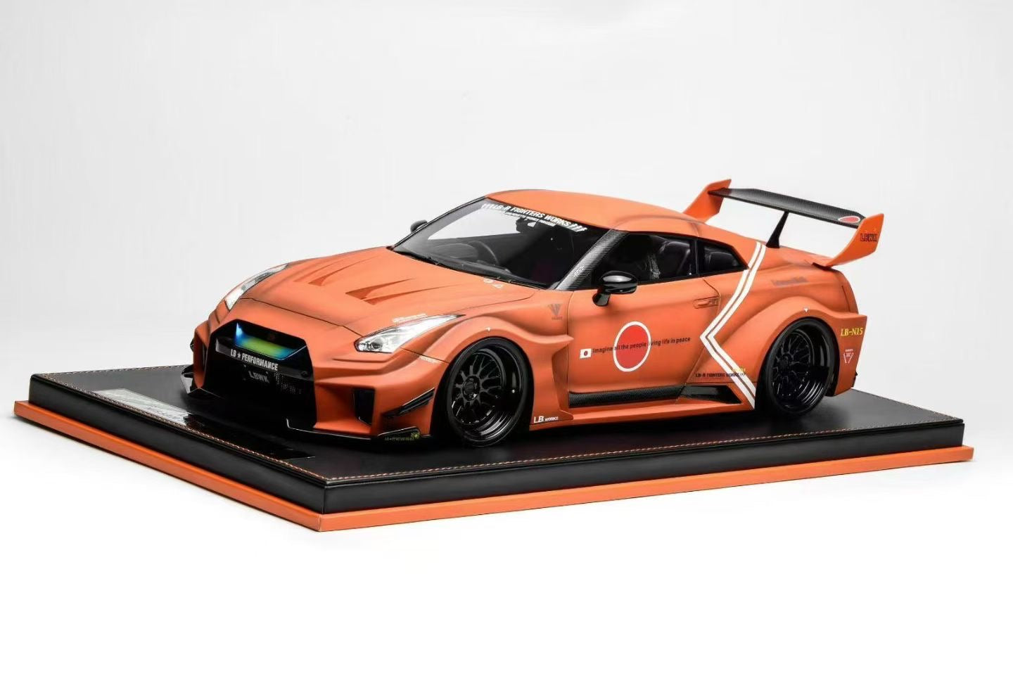 IVY [New Product] Introduces the IVY Image Series: Customized LB-Silhouette Works GT Nissan 35GT-RR 1/12 Resin Car Model in Battle Gray