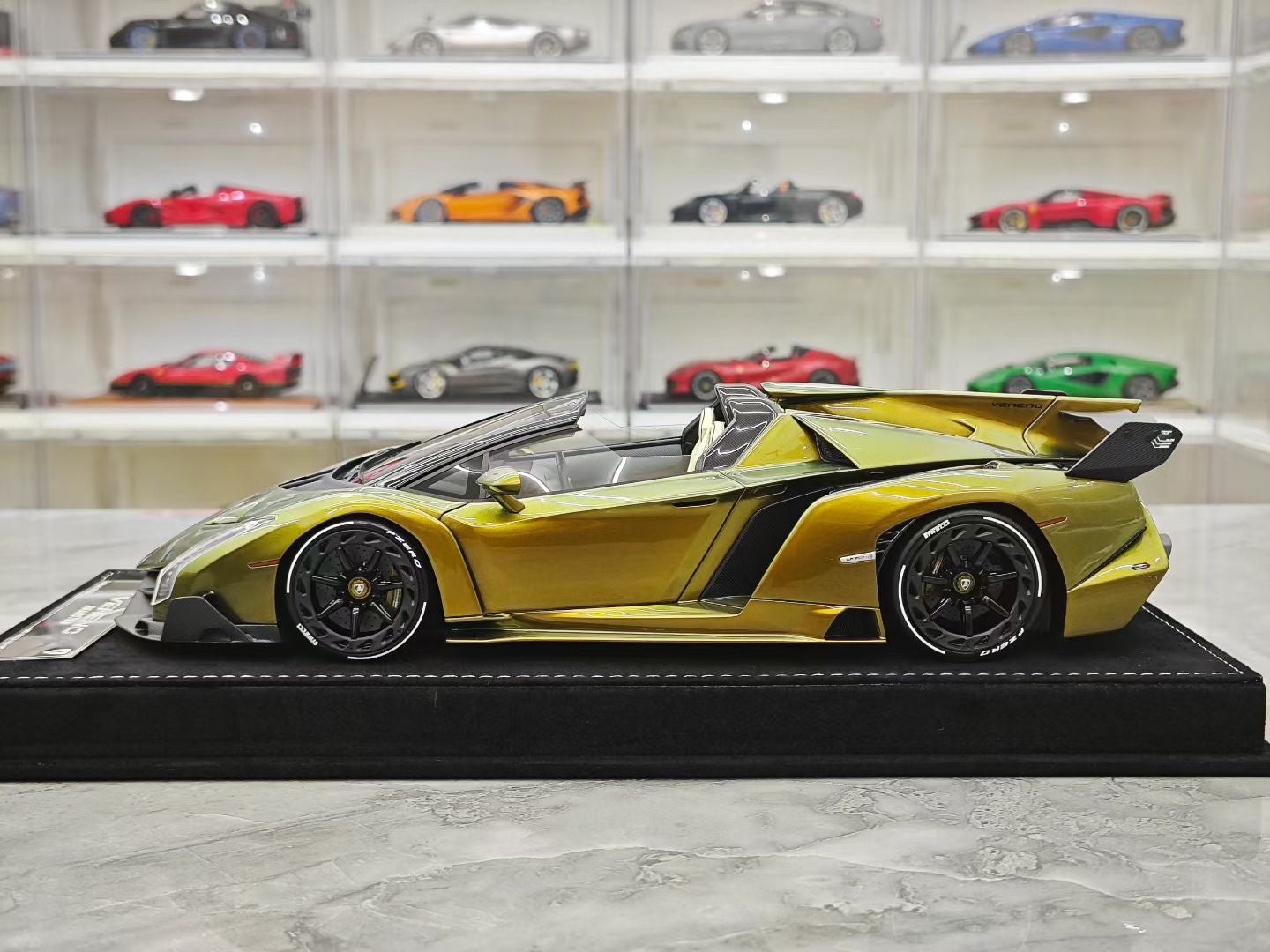 HH Model 1/18 Lamborghini Veneno Roadster