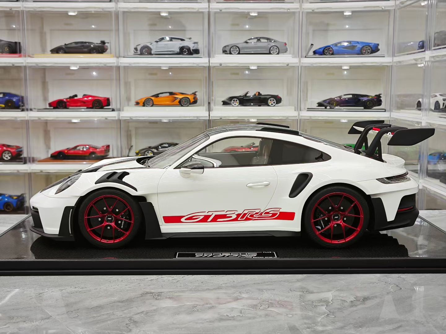 DM 1/8 Porsche 911 GT3RS Weissach Package