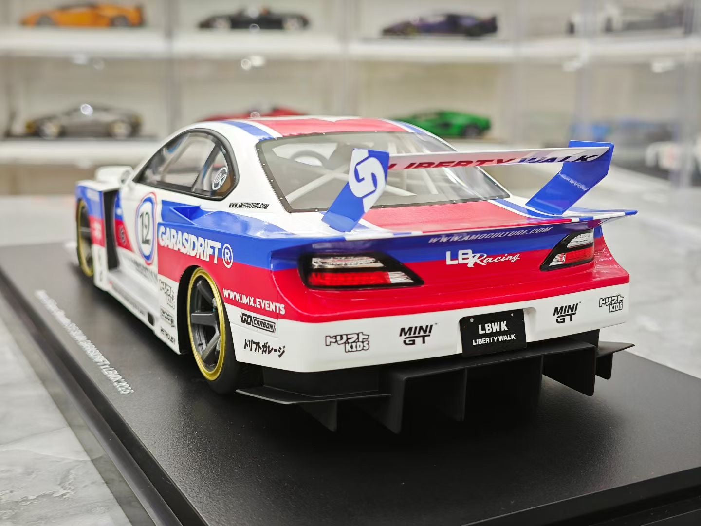 Topspeed 1/18 Nissan S15 Silvia
