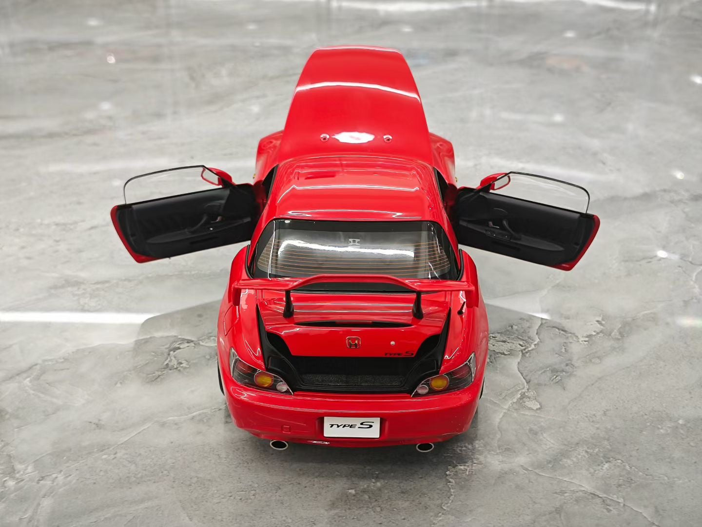 MOTORHELIX 1/18 Honda S2000 TYPE S