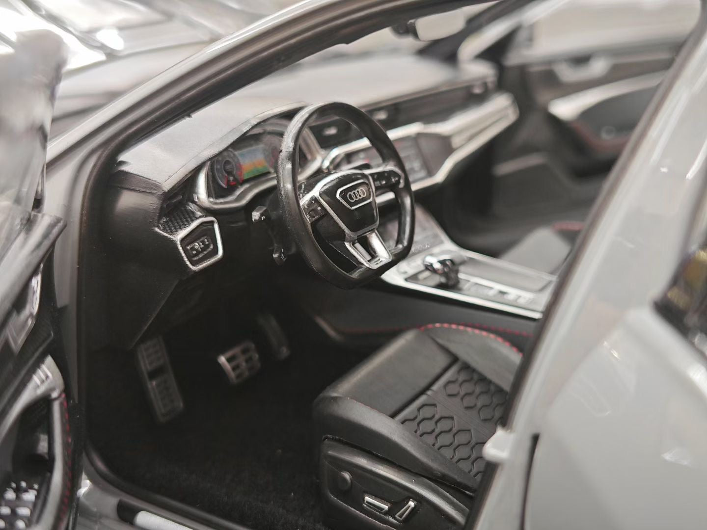 KiloWorks 1/18 Audi RS6 DarwinPRO Alloy Car Model