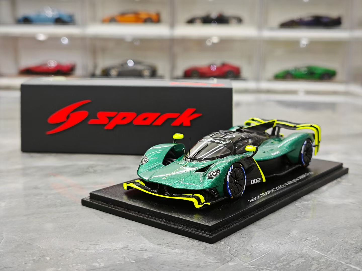 Spark 1/43 Aston Martin Valkyrie AMR Pro