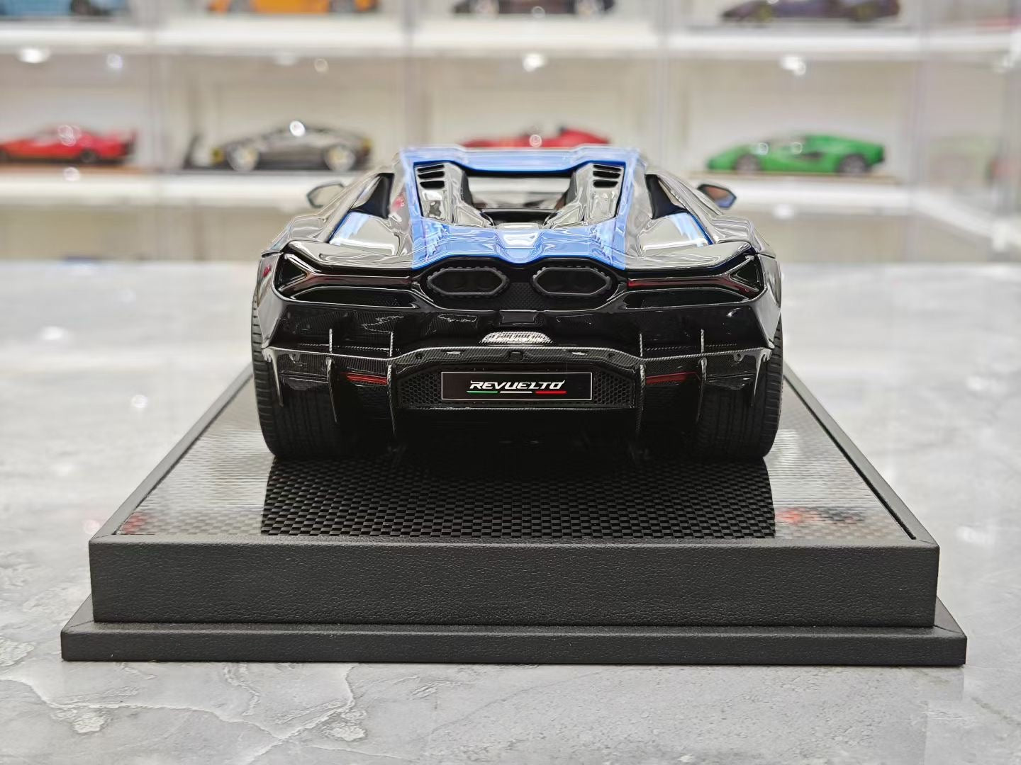 IVY 1/18 Lamborghini Revuelto Opera Unica