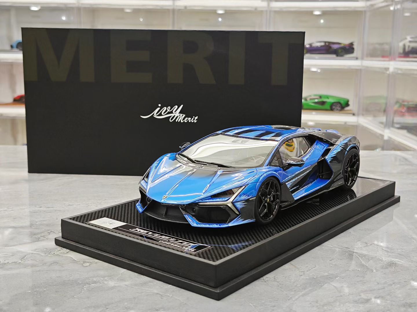 IVY 1/18 Lamborghini Revuelto Opera Unica