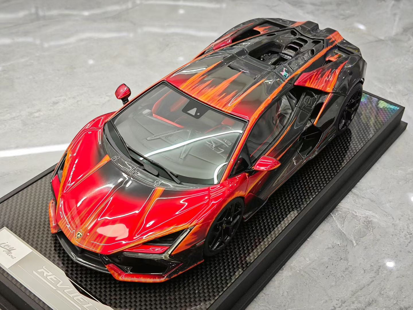 IVY 1/18 Lamborghini Revuelto Opera Unica